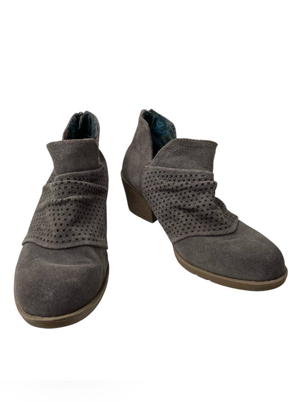 Earth Origins Oakland Amanda Ankle Bootie Women's Size 7.5 M Gray Suede Boots